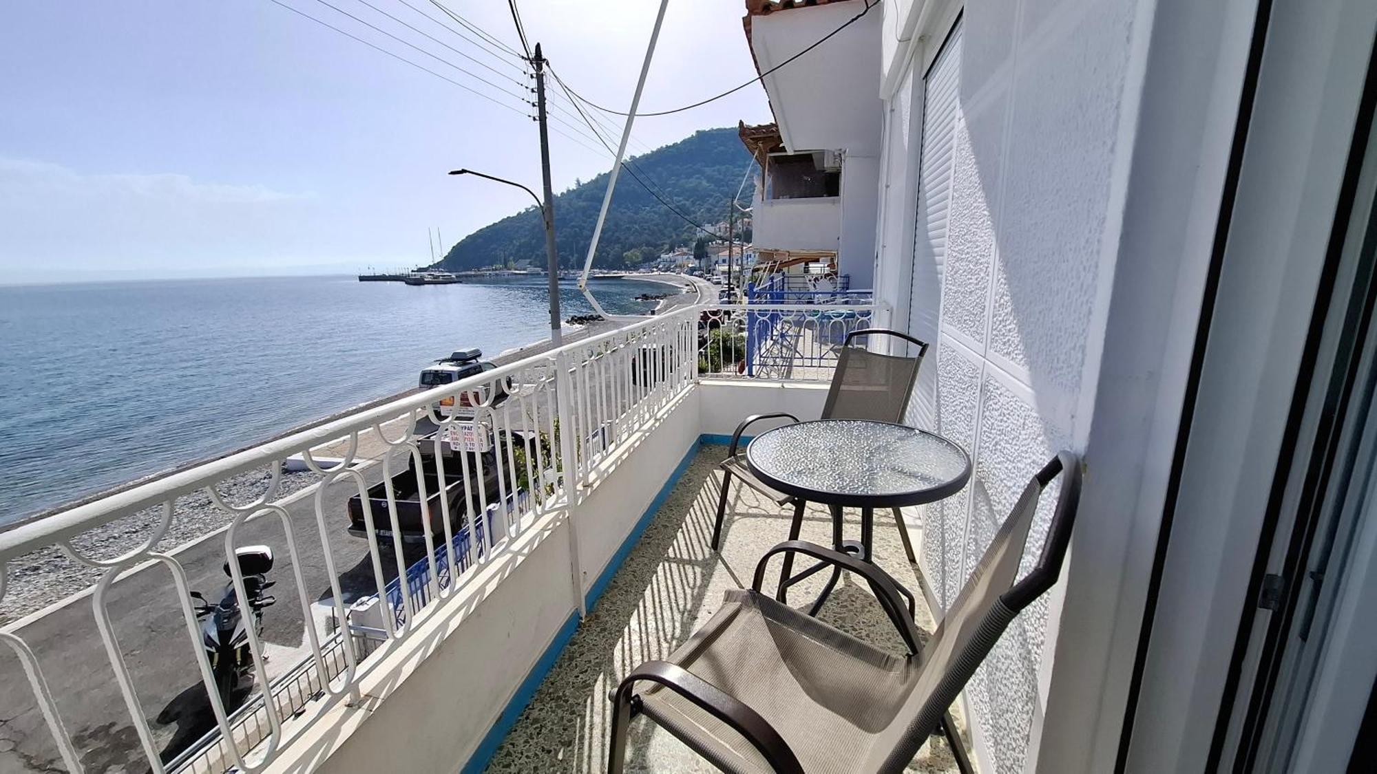 Antonys Apartment Sea View II Tirós المظهر الخارجي الصورة